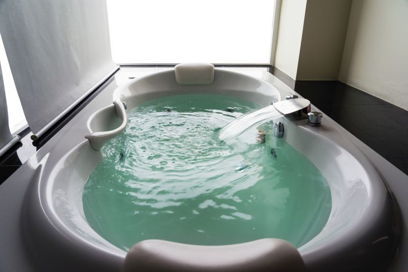 Spa Style Whirlpool Tub